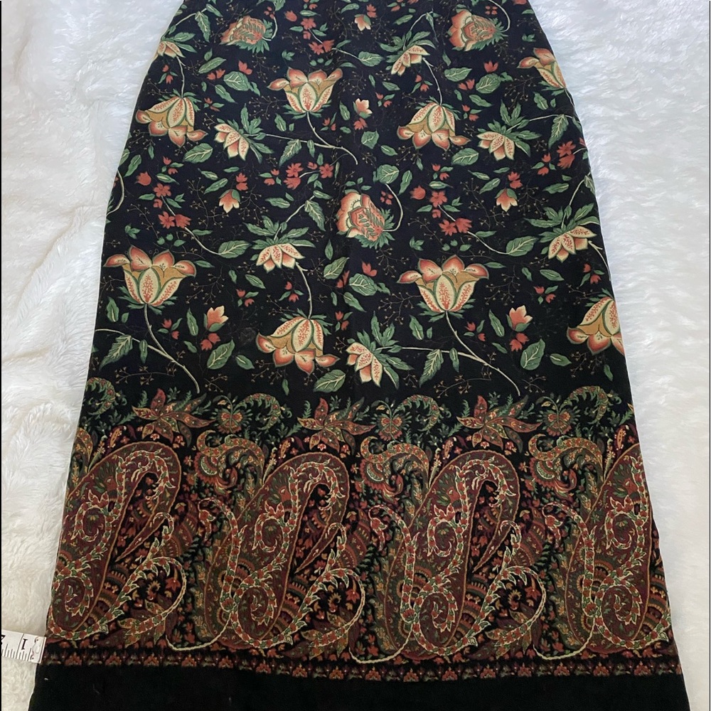 Briggs Floral Paisley Skirt